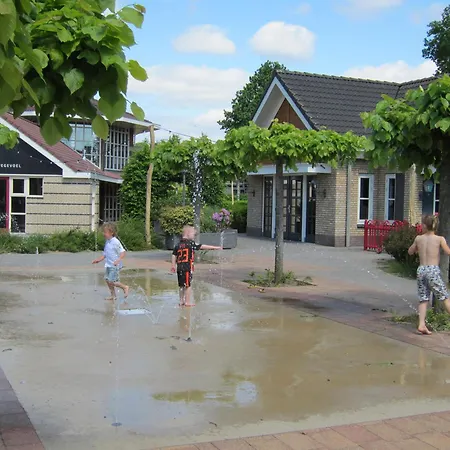 Villa Hderh - Eco Op De Ijsvogel, Zwembaden, Kids Fun, En Rust Voorthuizen