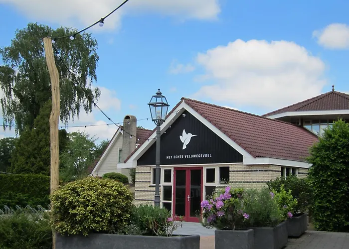 Hderh - Eco Op De Ijsvogel, Zwembaden, Kids Fun, En Rust Villa Voorthuizen